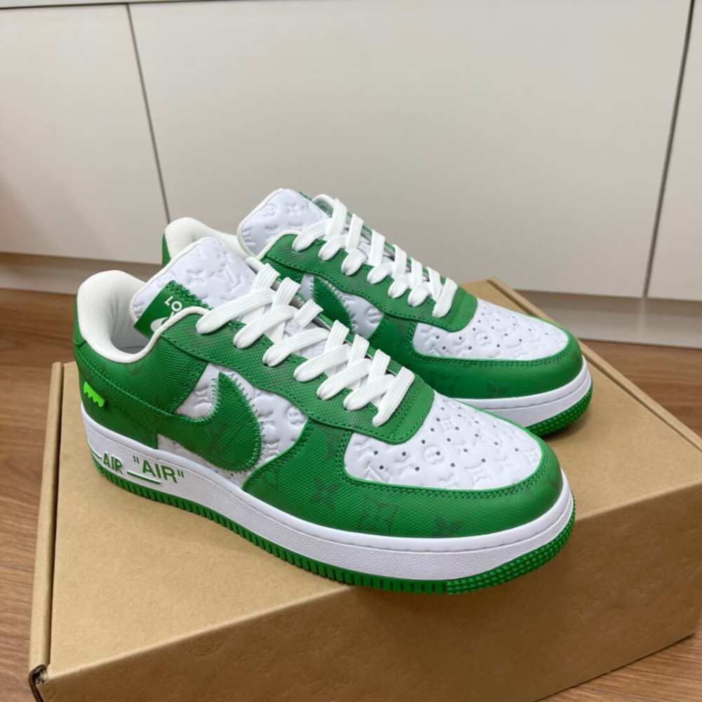 Louis Vuitton Virgil Abloh x Nike Air Force 1 Sneakers White/Green Louis Vuitton Virgil Abloh x Nike Air Force 1 Sneakers White/Green