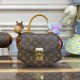 Louis Vuitton Monogram Canvas Tilsitt M46548 Louis Vuitton Monogram Canvas Tilsitt M46548