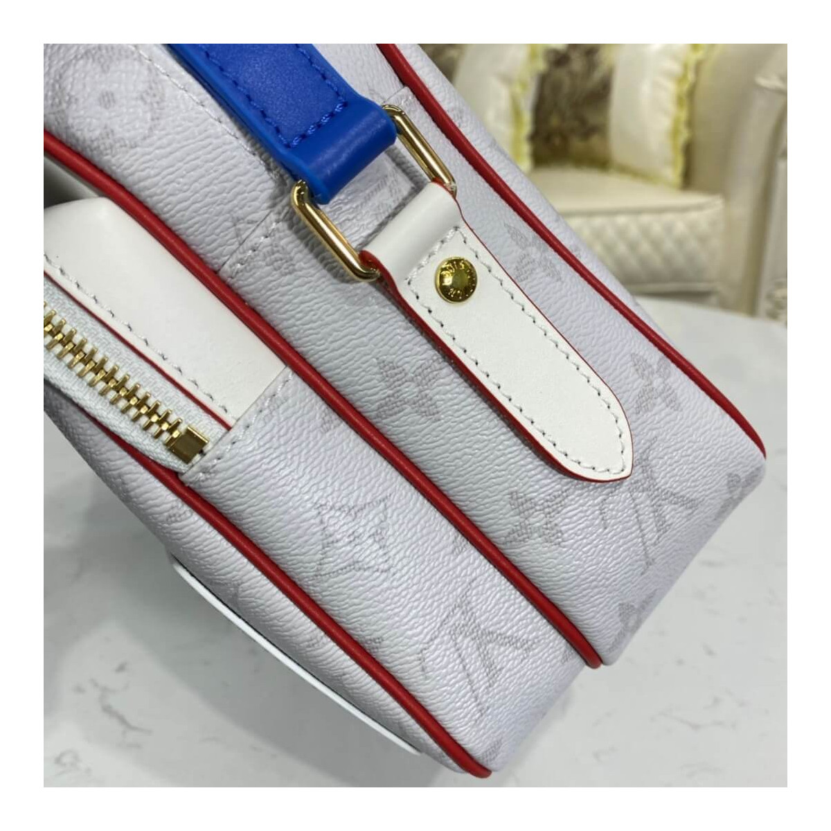 Louis Vuitton LV x NBA Nil Messenger Bag M45583 Louis Vuitton LV x NBA Nil Messenger Bag M45583