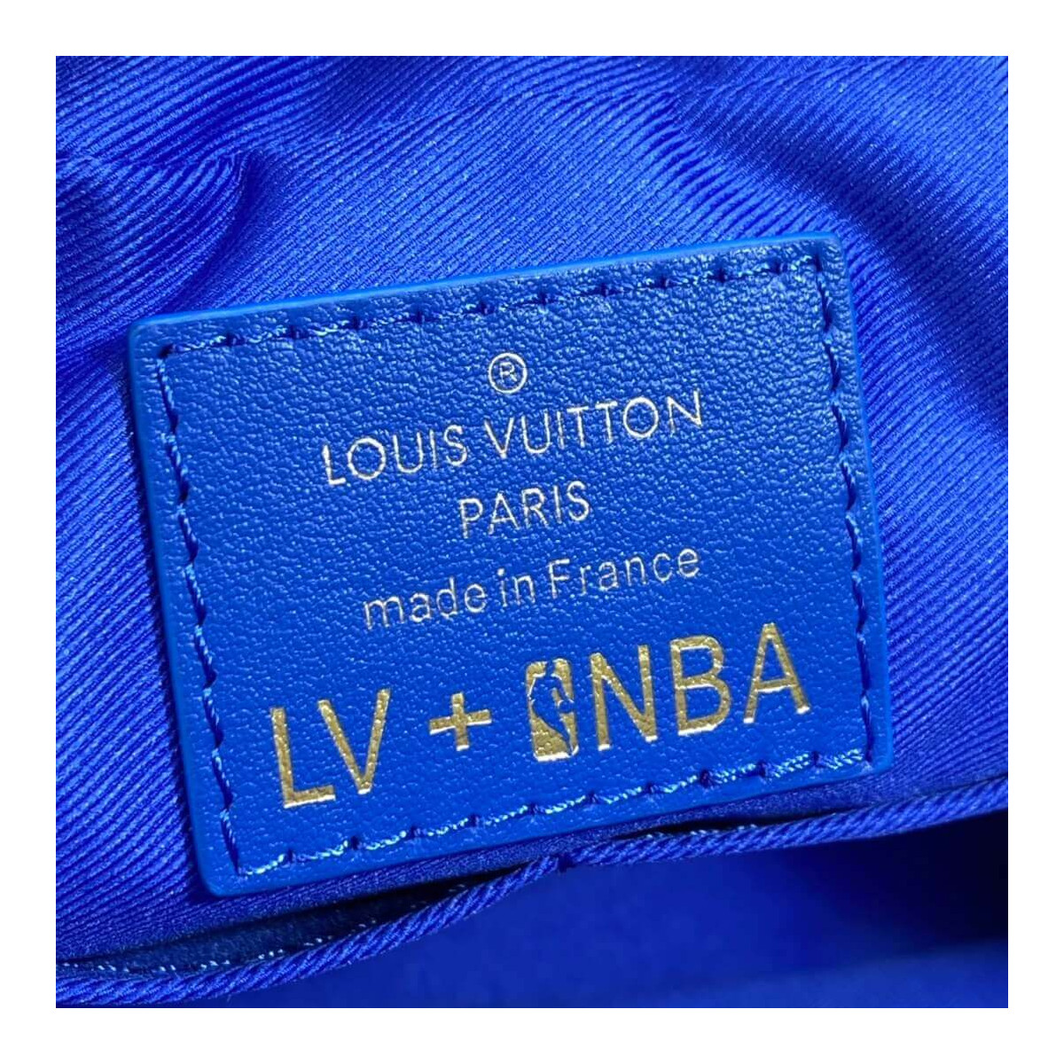 Louis Vuitton LV x NBA Nil Messenger Bag M45583 Louis Vuitton LV x NBA Nil Messenger Bag M45583