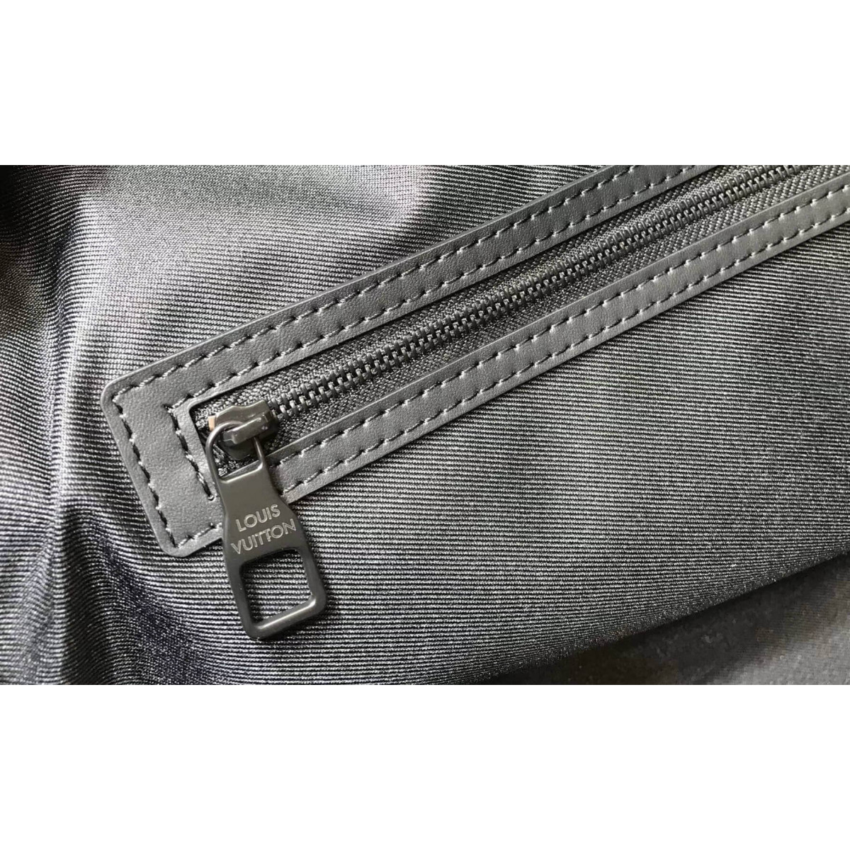 Louis Vuitton Monogram Denim Keepall 50 Bandoulière M44166 Louis Vuitton Monogram Denim Keepall 50 Bandoulière M44166