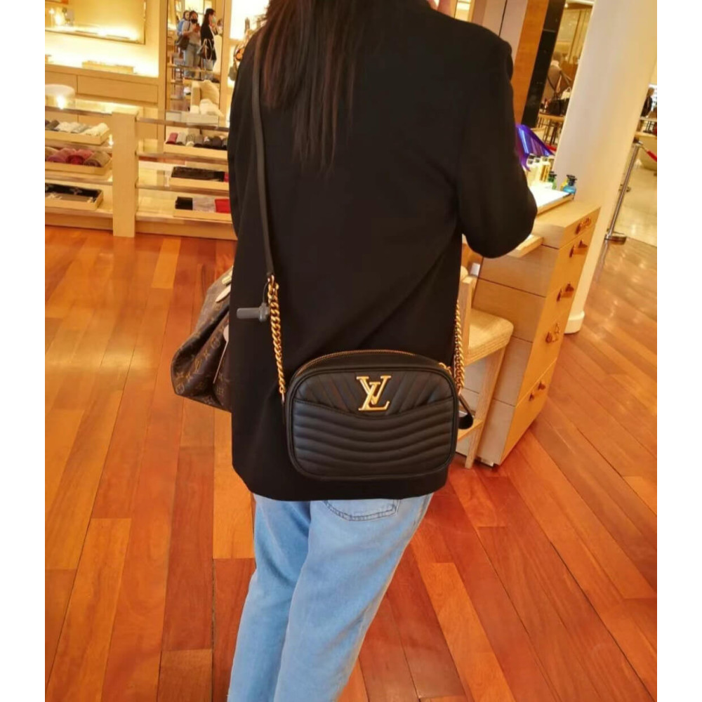 Louis Vuitton New Wave Camera Bag M58677 Black Louis Vuitton New Wave Camera Bag M58677 Black