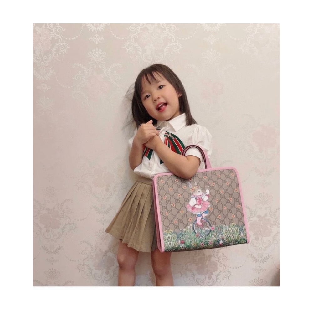 Gucci Yuko Higuchi Tote Bag 630542 Rabbit Print Gucci Yuko Higuchi Tote Bag 630542 Rabbit Print