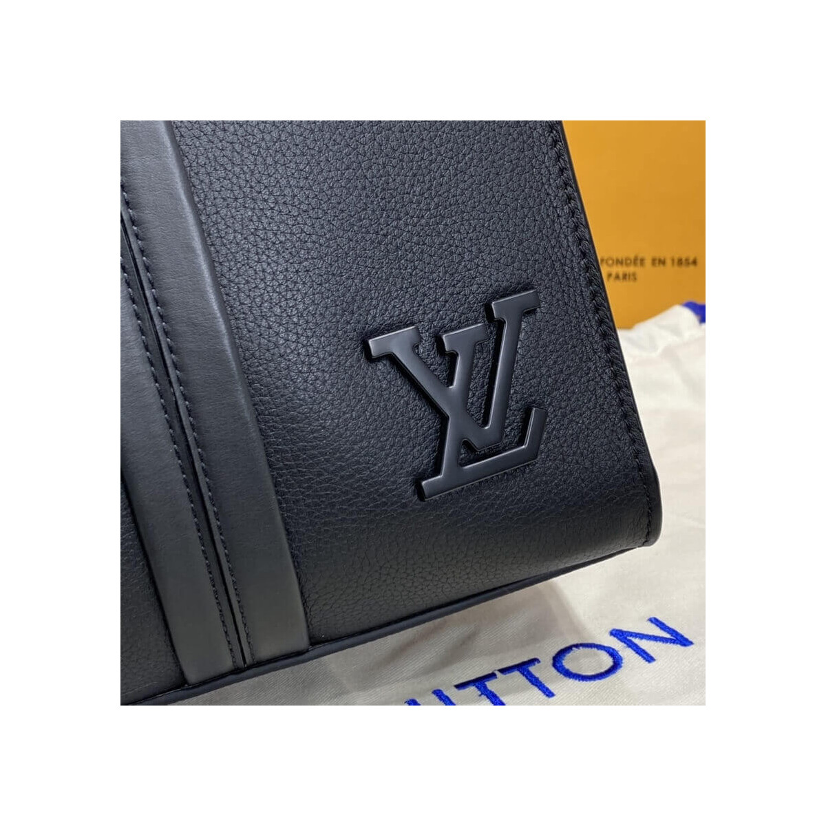 Louis Vuitton LV Aerogram Tote Bag M57308 Louis Vuitton LV Aerogram Tote Bag M57308