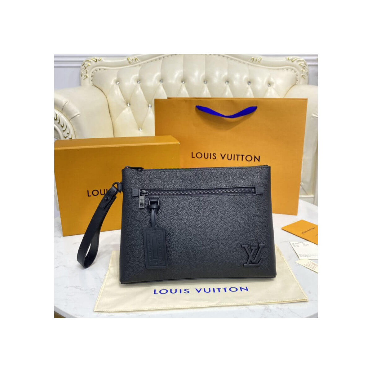 Louis Vuitton Ipad Pouch M69837 Louis Vuitton Ipad Pouch M69837
