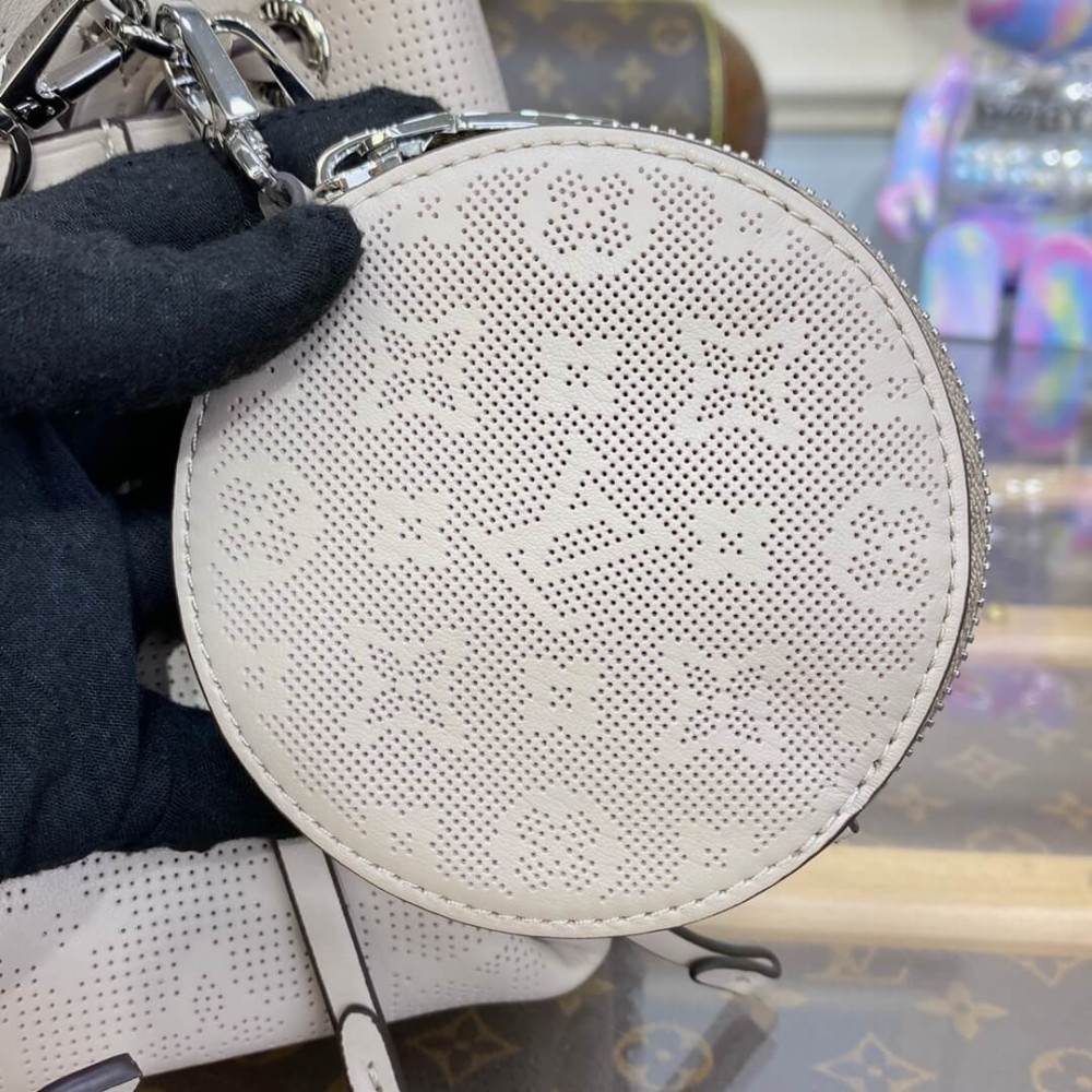 Louis Vuitton Mahina Bella Tote Bag M21886 Gris Souris Gray