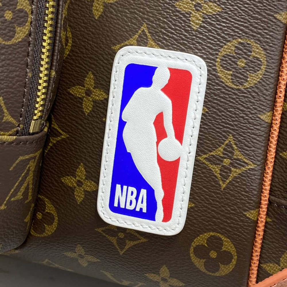 Louis Vuitton LVxNBA Keepall Trio Pocket Bag M45794 Louis Vuitton LVxNBA Keepall Trio Pocket Bag M45794