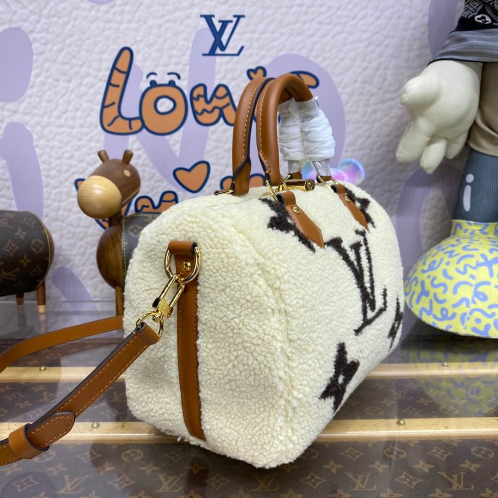 Louis Vuitton Ski Shearling Speedy Bandouliere 25 M23468 Louis Vuitton Ski Shearling Speedy Bandouliere 25 M23468