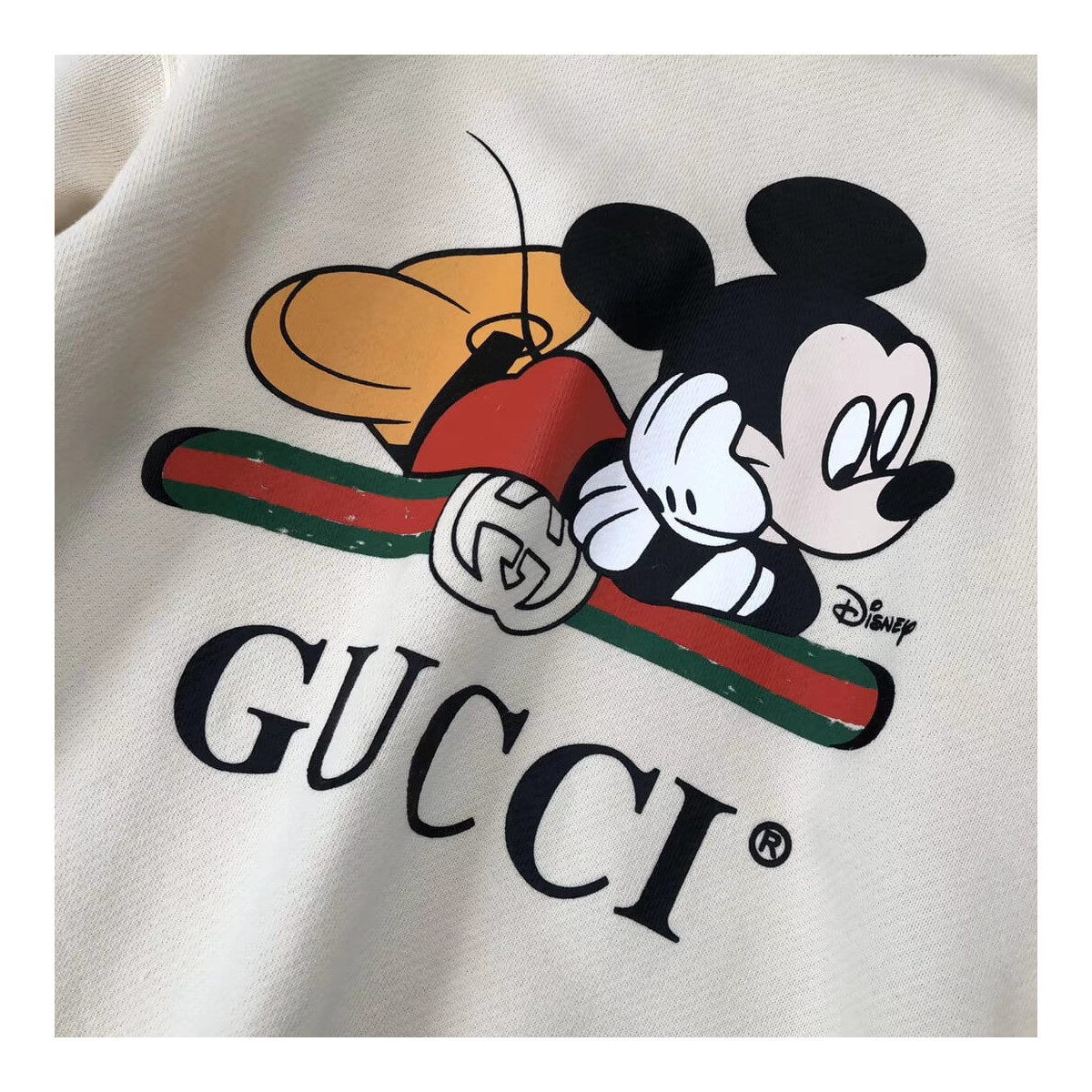 Gucci Oversize Sweatshirt With Disney Mickey 610145 Gucci Oversize Sweatshirt With Disney Mickey 610145