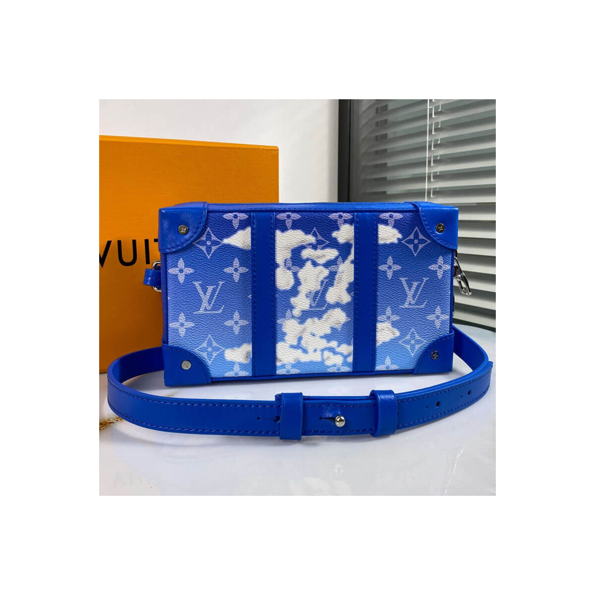 Louis Vuitton Monogram Clouds Soft Trunk Wallet M45432 Louis Vuitton Monogram Clouds Soft Trunk Wallet M45432