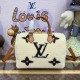 Louis Vuitton Ski Shearling Speedy Bandouliere 25 M23468 Louis Vuitton Ski Shearling Speedy Bandouliere 25 M23468