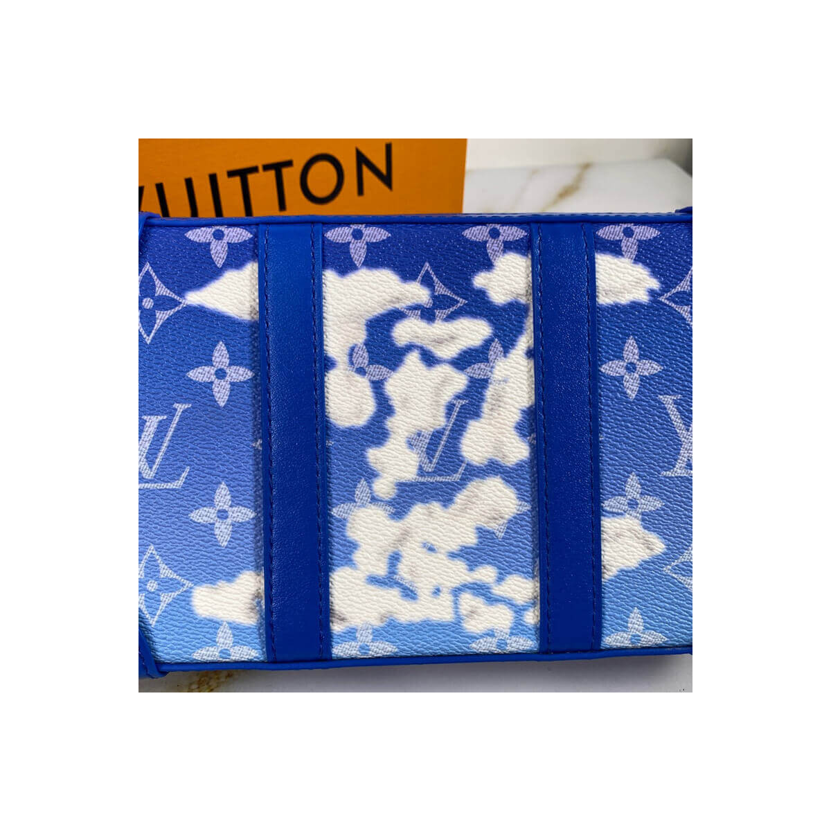 Louis Vuitton Monogram Clouds Soft Trunk Wallet M45432 Louis Vuitton Monogram Clouds Soft Trunk Wallet M45432
