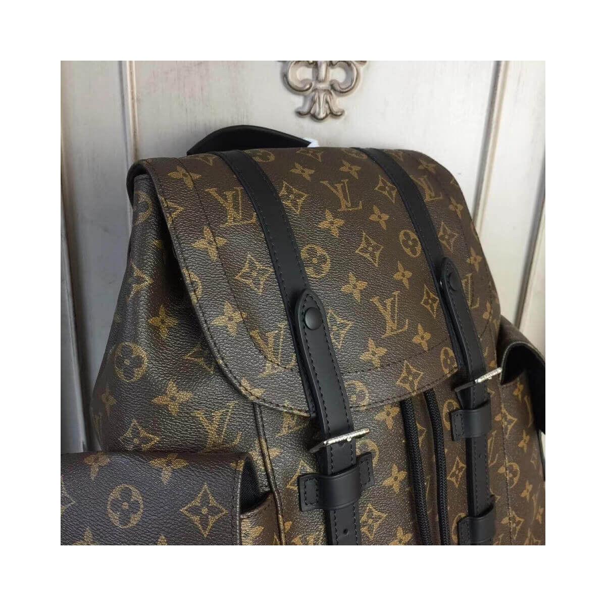 Louis Vuitton Monogram Canvas Christopher PM M43735 Louis Vuitton Monogram Canvas Christopher PM M43735