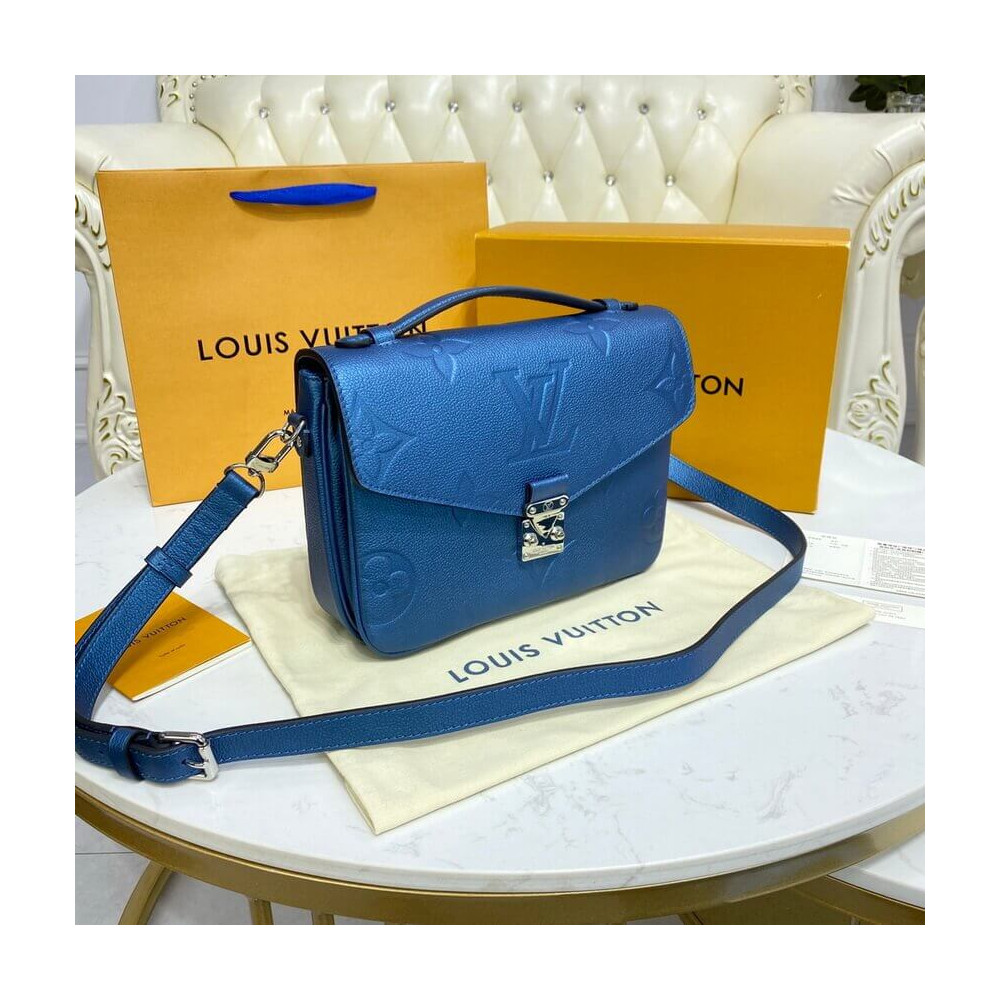 Louis Vuitton Pochette Metis M59211 Navy Nacre Louis Vuitton Pochette Metis M59211 Navy Nacre