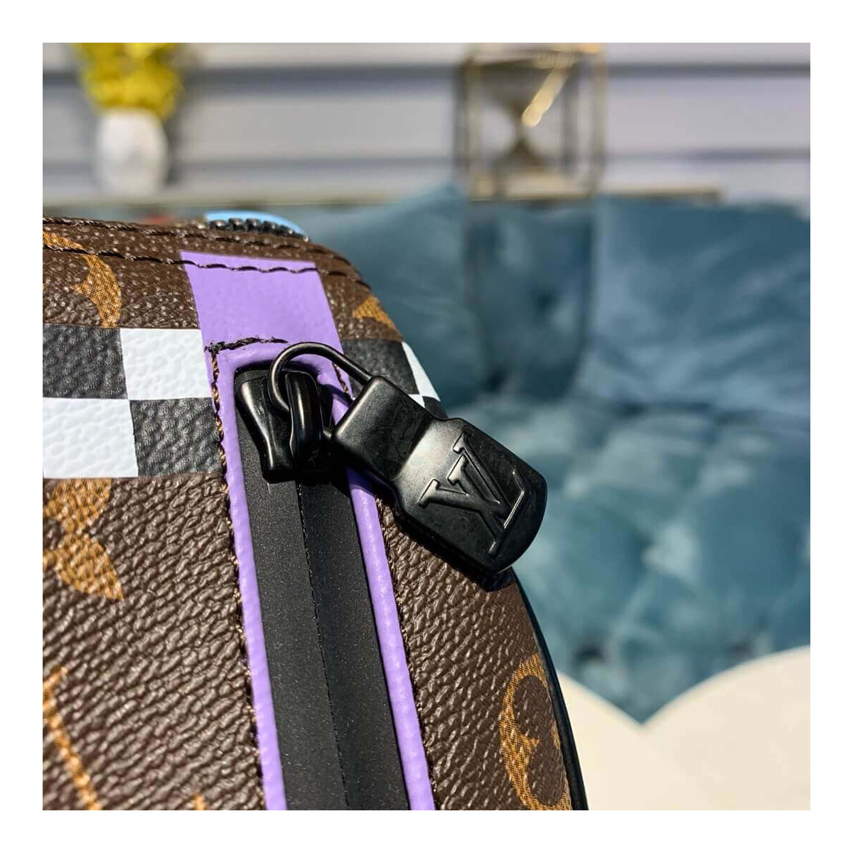 Louis Vuitton LV Keepall Bandoulière 50 M55819 Louis Vuitton LV Keepall Bandoulière 50 M55819