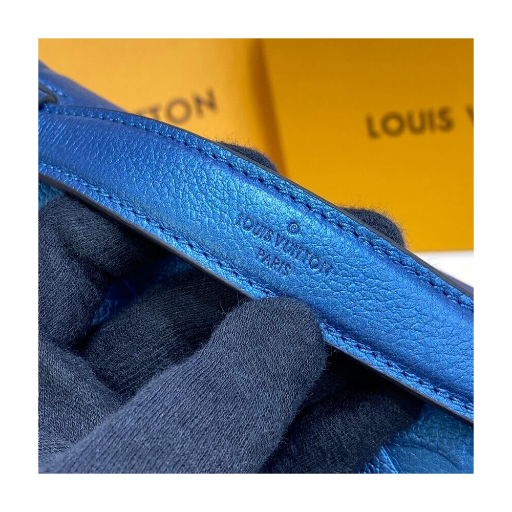 Louis Vuitton Pochette Metis M59211 Navy Nacre Louis Vuitton Pochette Metis M59211 Navy Nacre
