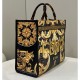 Fendace Sunshine Medium Tote Bag 1006675 Gold/Black Fendace Sunshine Medium Tote Bag 1006675 Gold/Black