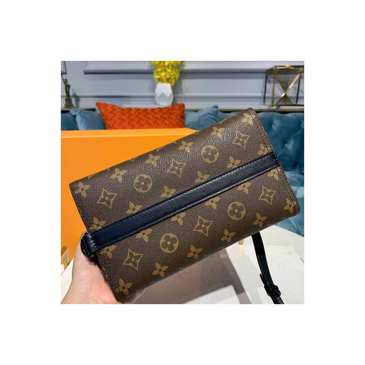 Louis Vuitton Monogram Canvas Triangle Messenger M54330 Louis Vuitton Monogram Canvas Triangle Messenger M54330