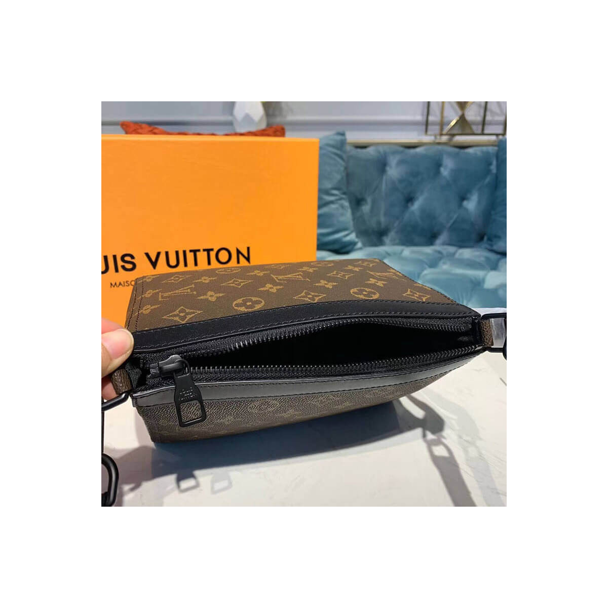 Louis Vuitton Monogram Canvas Triangle Messenger M54330 Louis Vuitton Monogram Canvas Triangle Messenger M54330