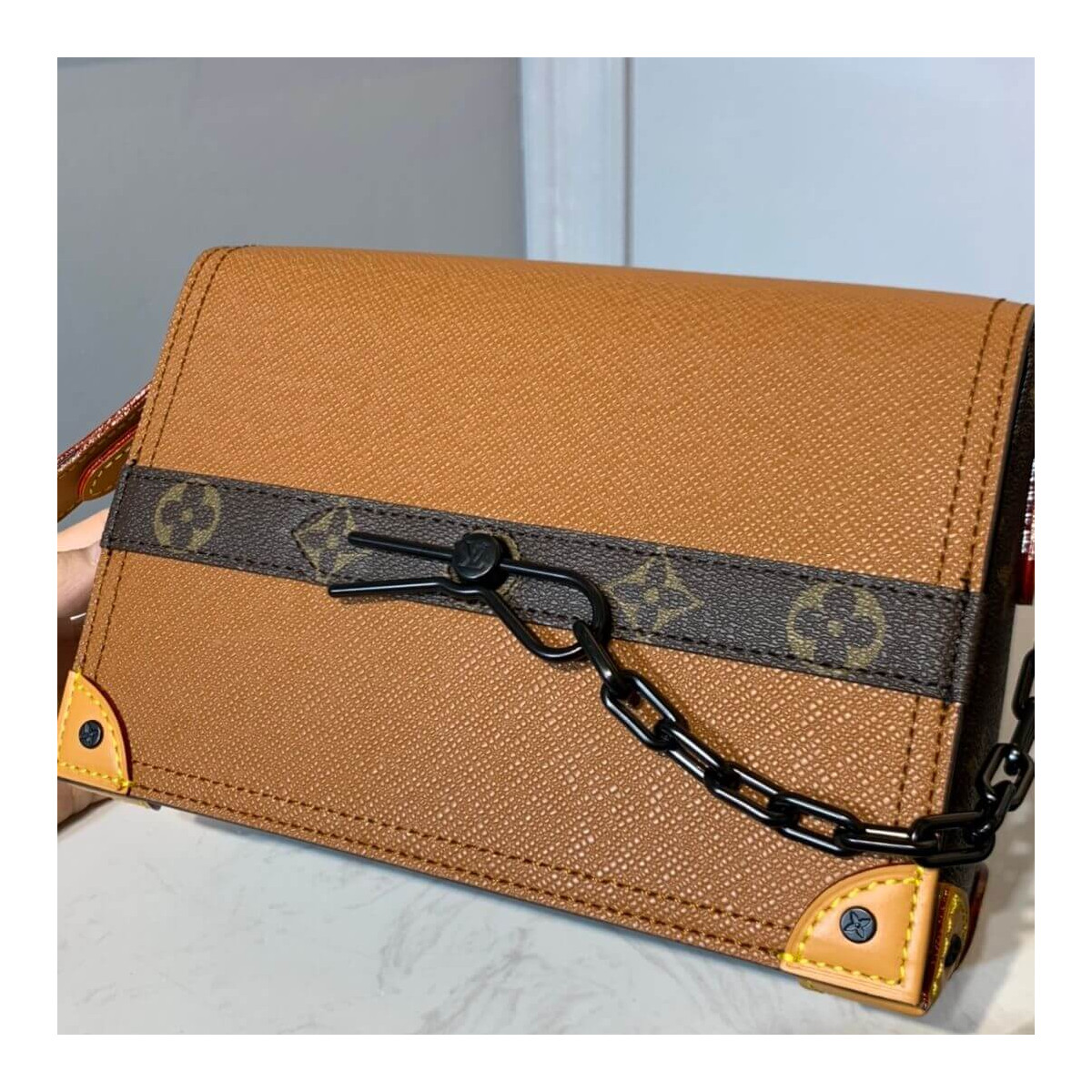 Louis Vuitton Flap Messenger Bag M30717 M30718 Louis Vuitton Flap Messenger Bag M30717 M30718