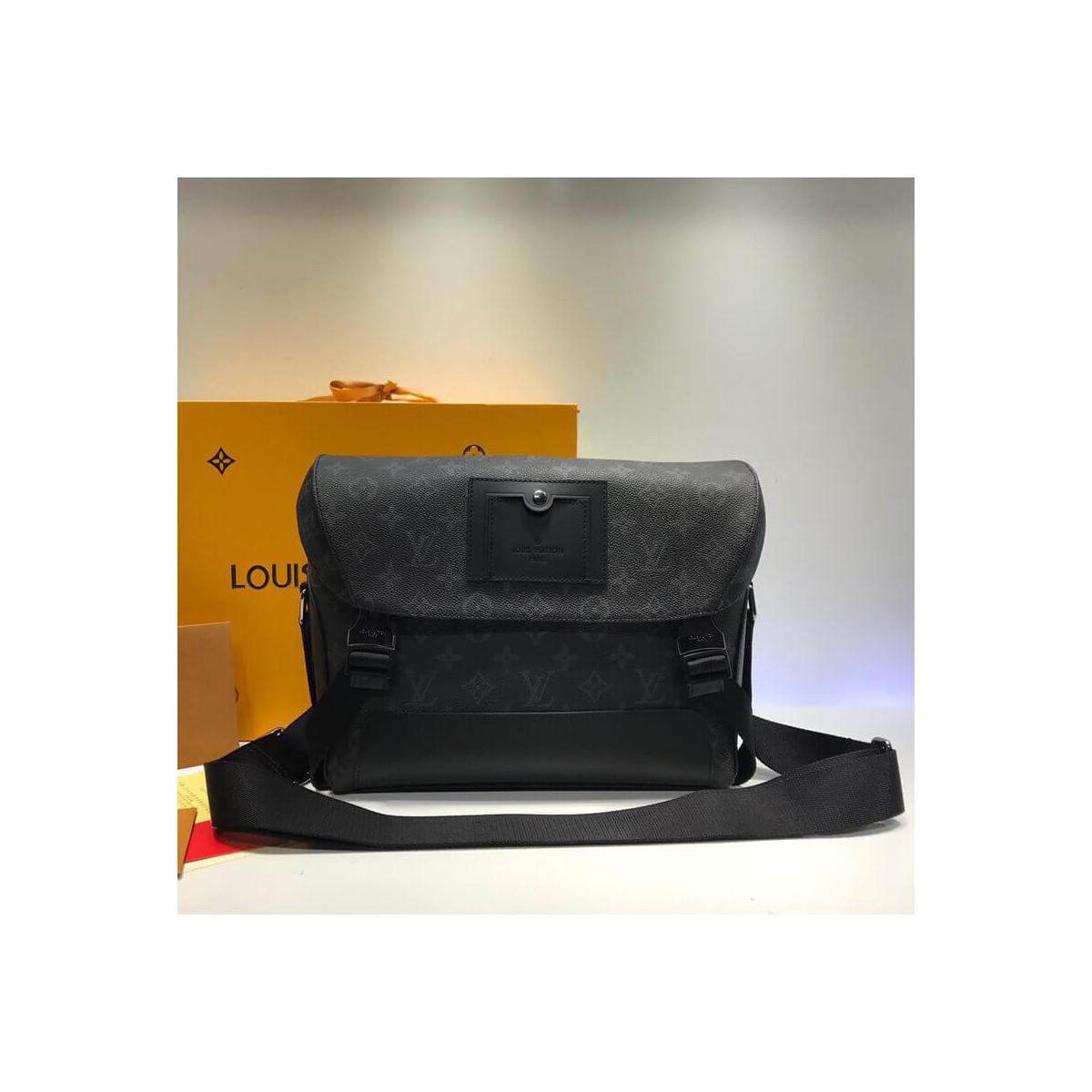 Louis Vuitton Monogram Eclipse Canvas Messenger Pm Voyager M40511 Louis Vuitton Monogram Eclipse Canvas Messenger Pm Voyager M40511