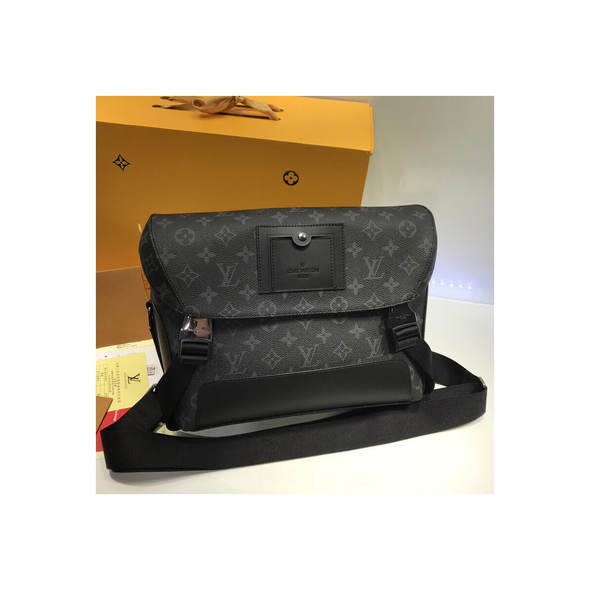 Louis Vuitton Monogram Eclipse Canvas Messenger Pm Voyager M40511 Louis Vuitton Monogram Eclipse Canvas Messenger Pm Voyager M40511