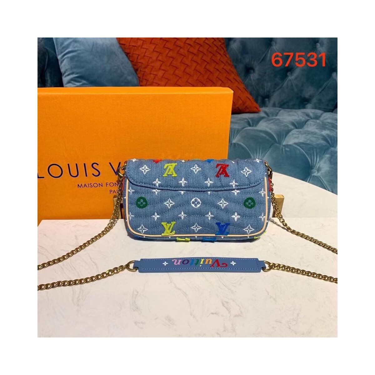 Louis Vuitton New Wave Chain Pochette M67531 Louis Vuitton New Wave Chain Pochette M67531