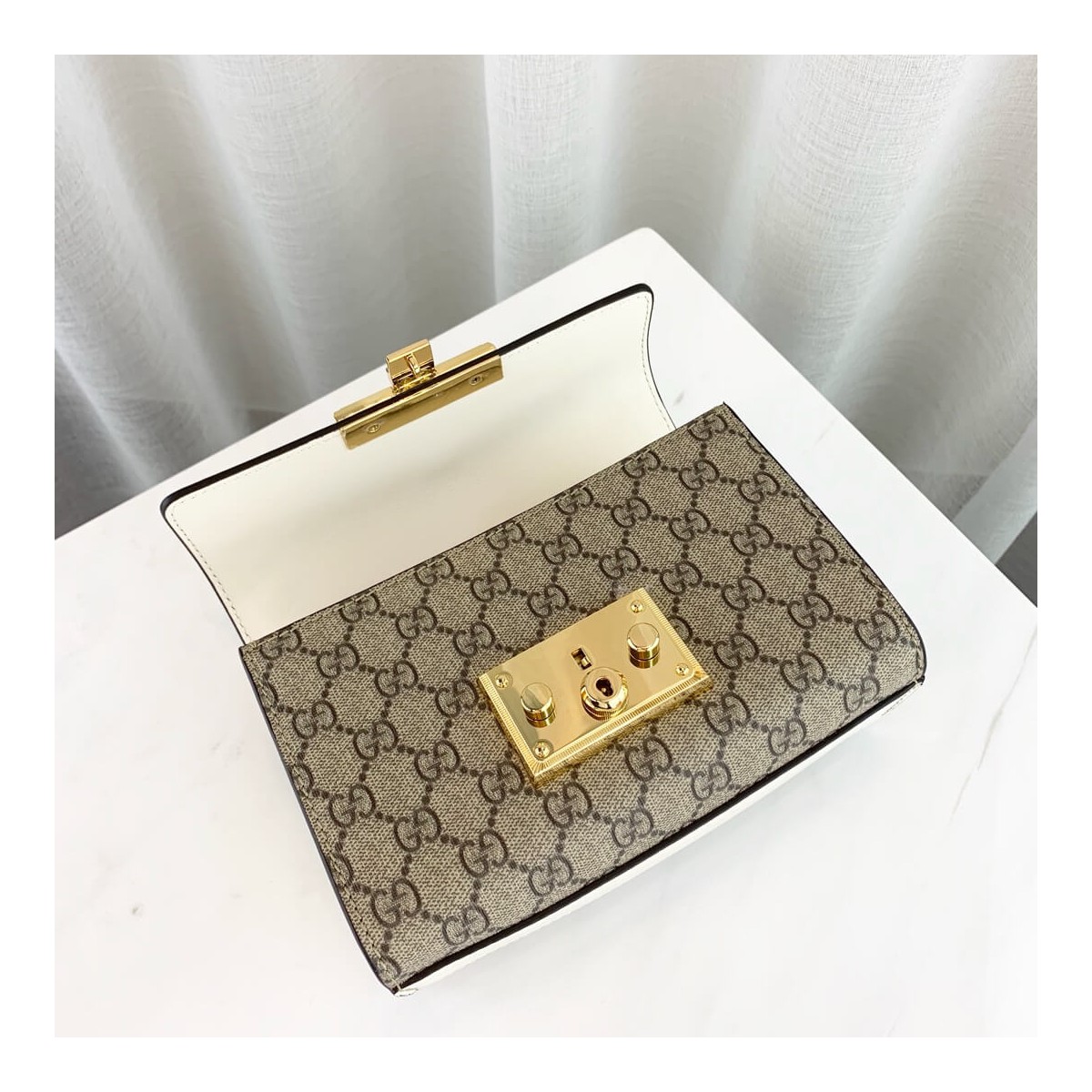 Gucci Padlock Studded GG Supreme Shoulder Bag 432182 Gucci Padlock Studded GG Supreme Shoulder Bag 432182