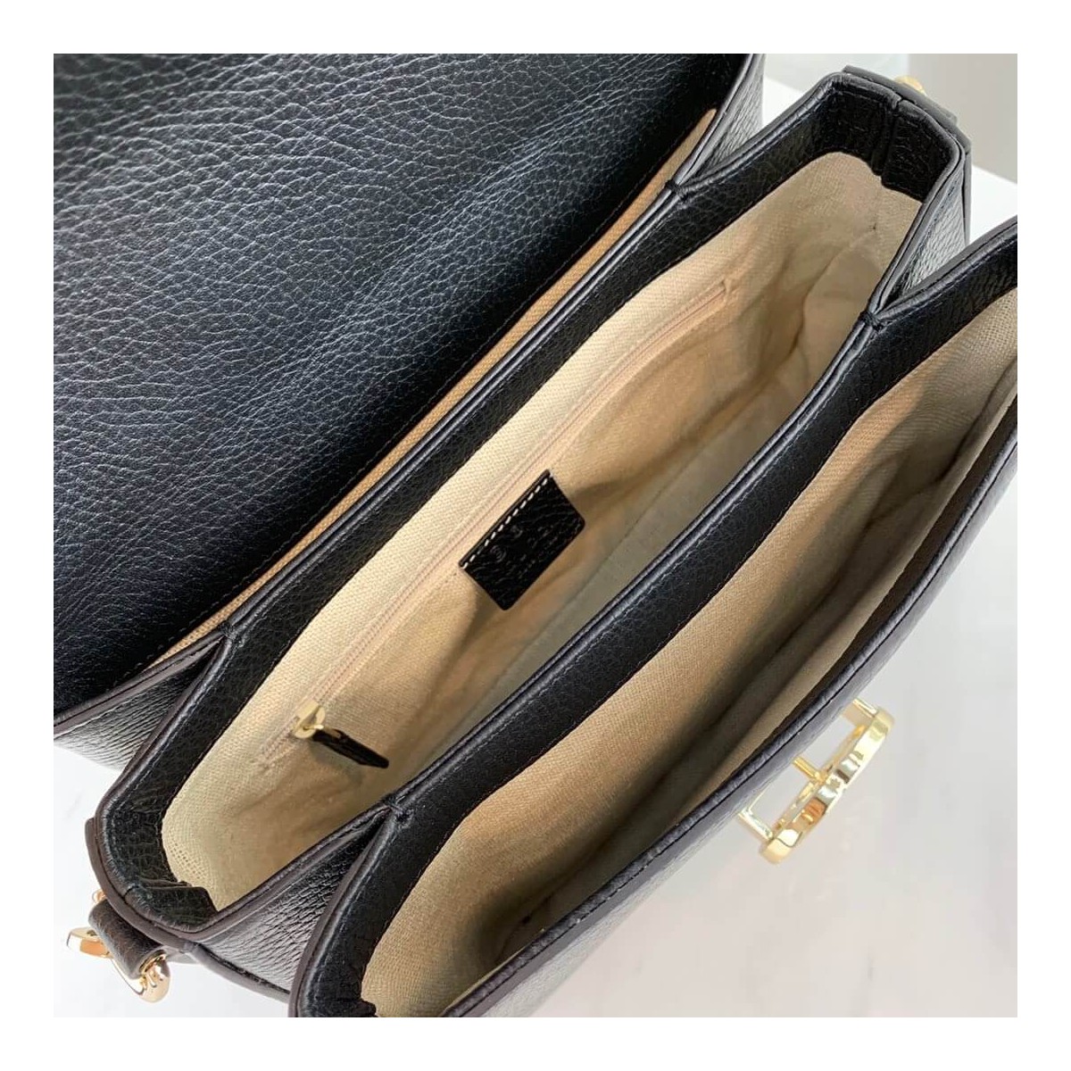 Gucci Interlocking GG Clasp Convertible Bag 510302 Gucci Interlocking GG Clasp Convertible Bag 510302
