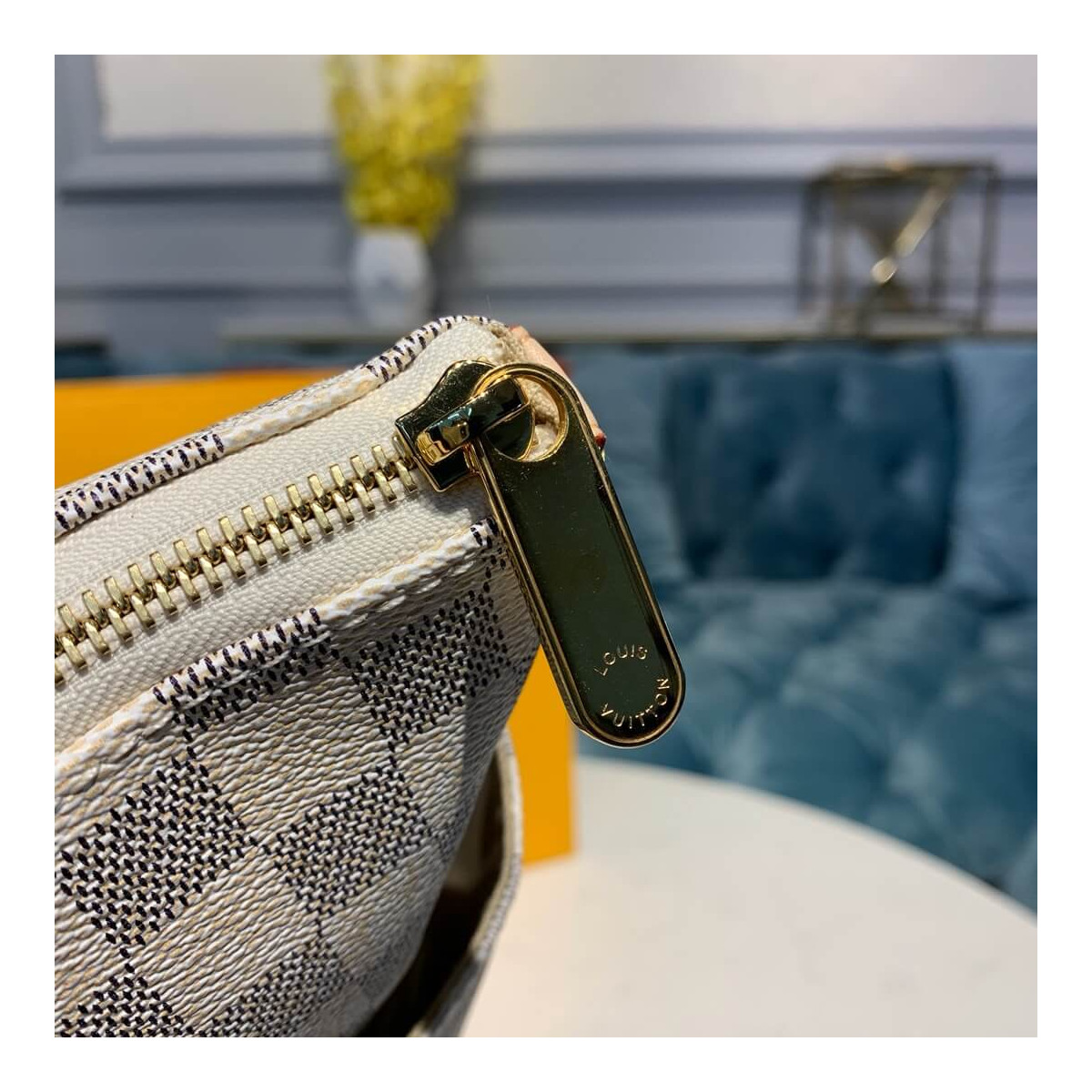 Louis Vuitton Damier Azur Canvas Totally MM N51262 Louis Vuitton Damier Azur Canvas Totally MM N51262