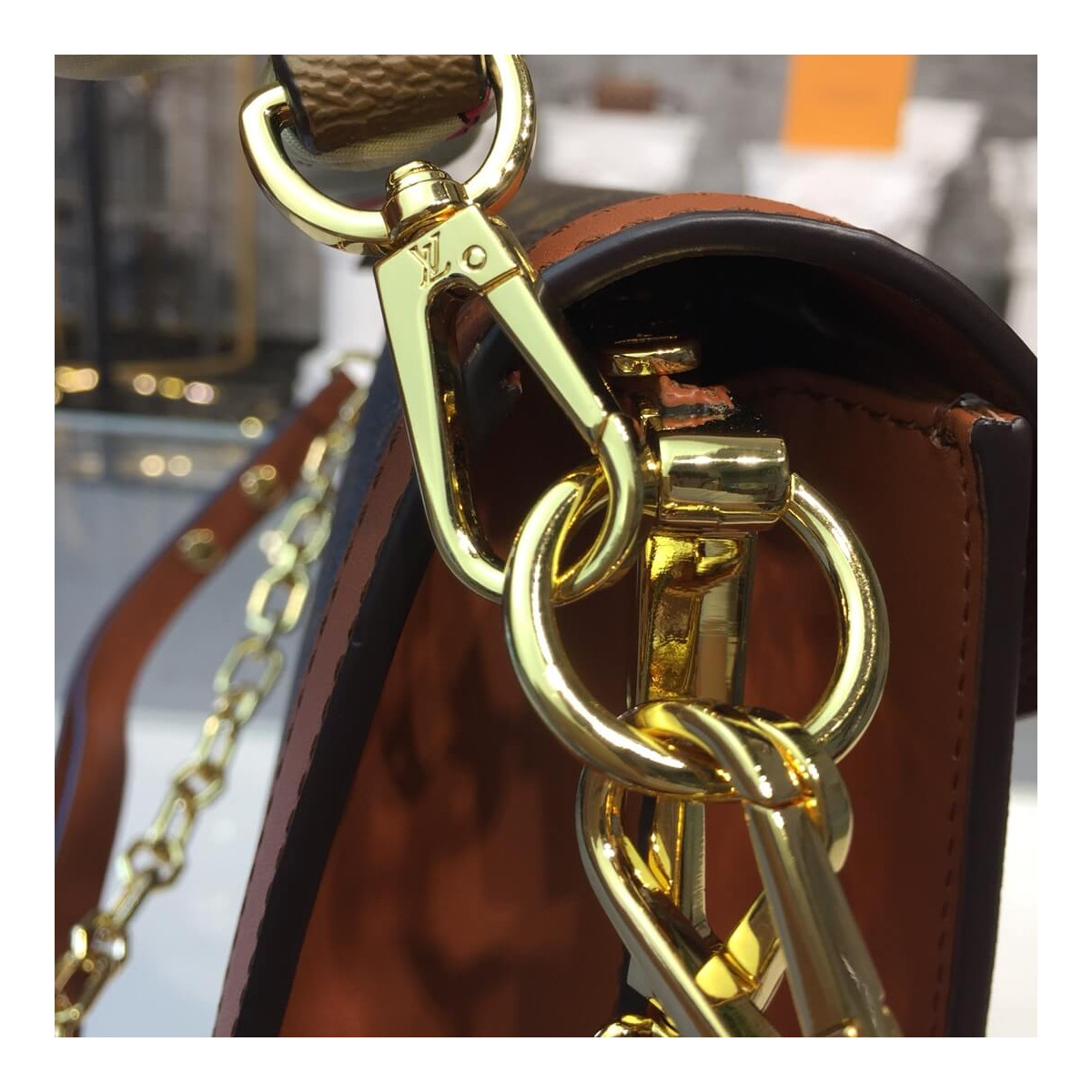 Louis Vuitton Monogram Reverse Canvas Dauphine M43565 Louis Vuitton Monogram Reverse Canvas Dauphine M43565