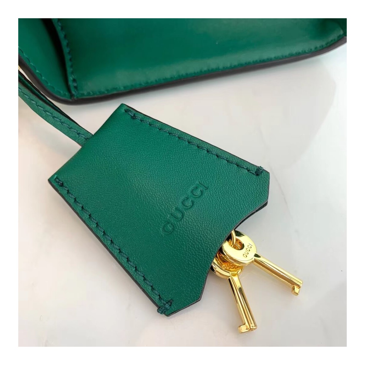Gucci Padlock Bee Star Small Shoulder Bag 432182 Gucci Padlock Bee Star Small Shoulder Bag 432182