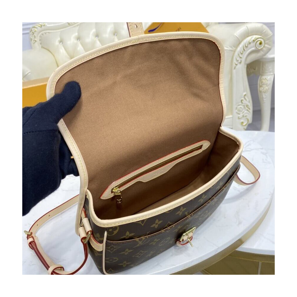 Louis Vuitton Monogram Sologne Shoulder Bag M42250 Louis Vuitton Monogram Sologne Shoulder Bag M42250
