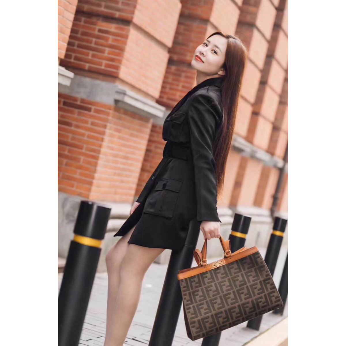 Fendi Peekaboo X Tote 8BH374 Fendi Peekaboo X Tote 8BH374