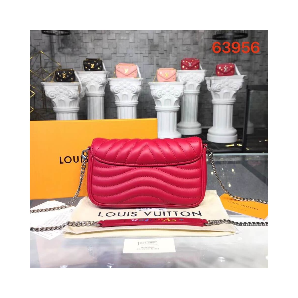 Louis Vuitton New Wave Chain Pochette M63956 M68479 Louis Vuitton New Wave Chain Pochette M63956 M68479