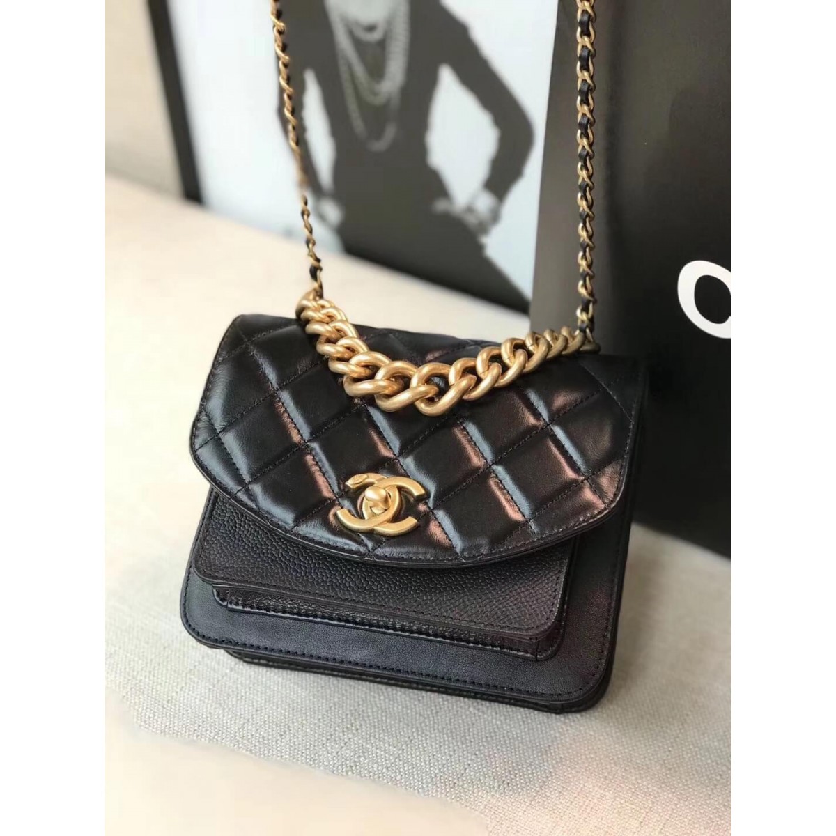 Chanel Small Flap Bag AS0784 Chanel Small Flap Bag AS0784