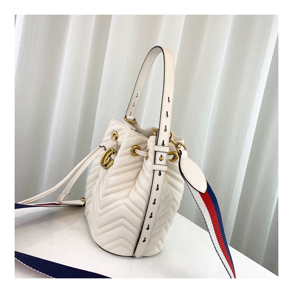 Gucci GG Marmont Quilted Leather Bucket Bag 476674 Gucci GG Marmont Quilted Leather Bucket Bag 476674
