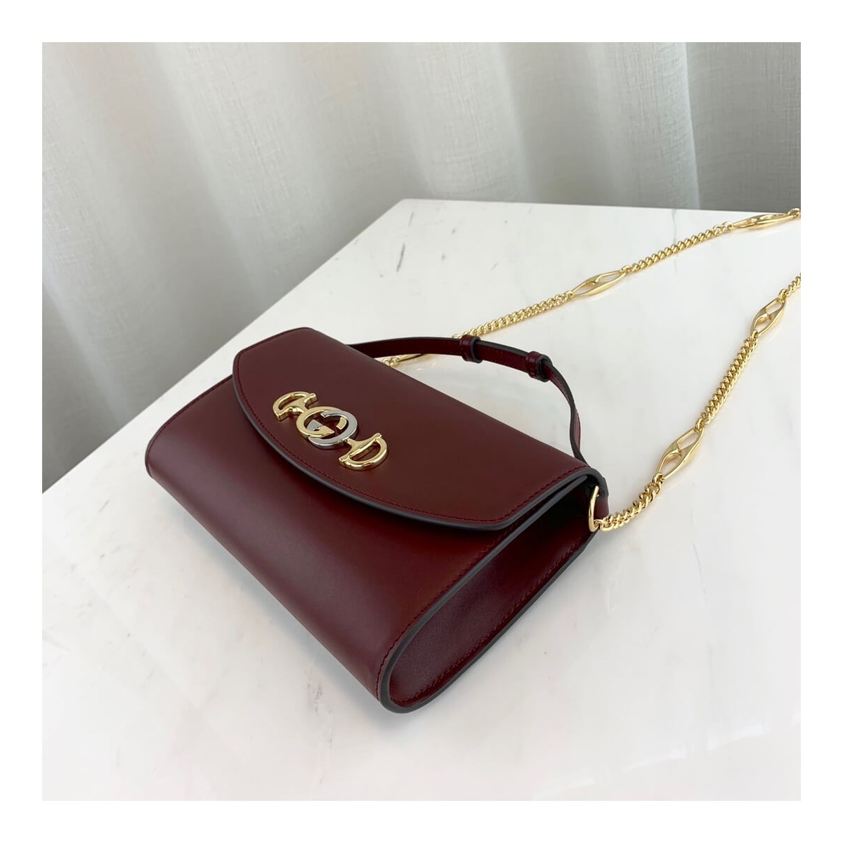 Gucci Zumi Smooth Leather Small Shoulder Bag 572375 Gucci Zumi Smooth Leather Small Shoulder Bag 572375