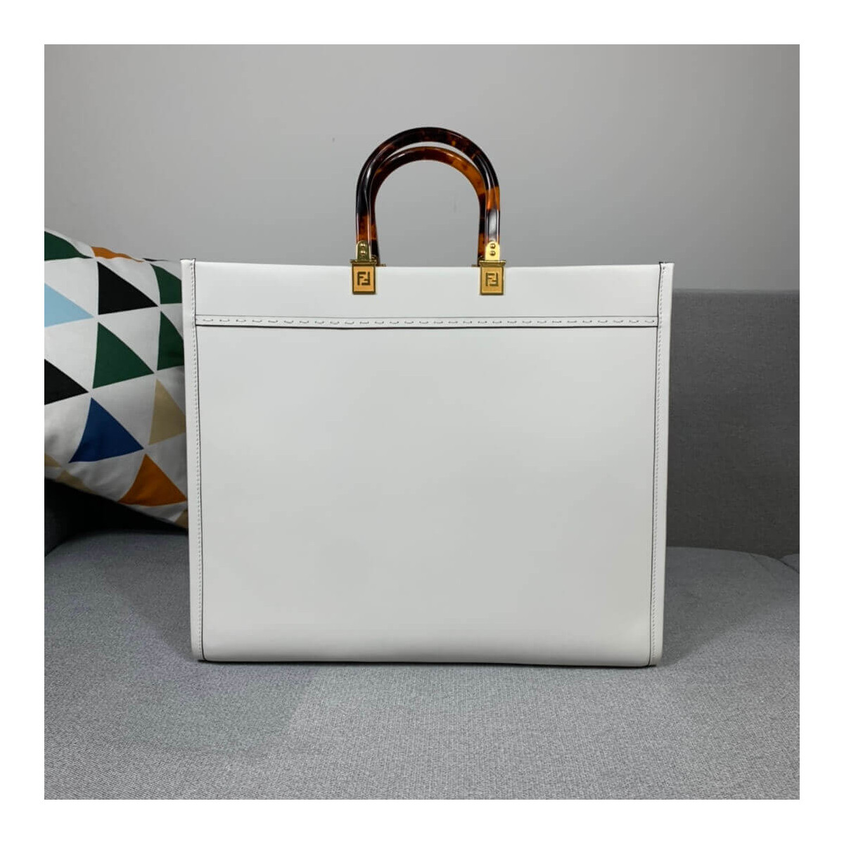 Fendi Sunshine Shopper 8BH372 Fendi Sunshine Shopper 8BH372