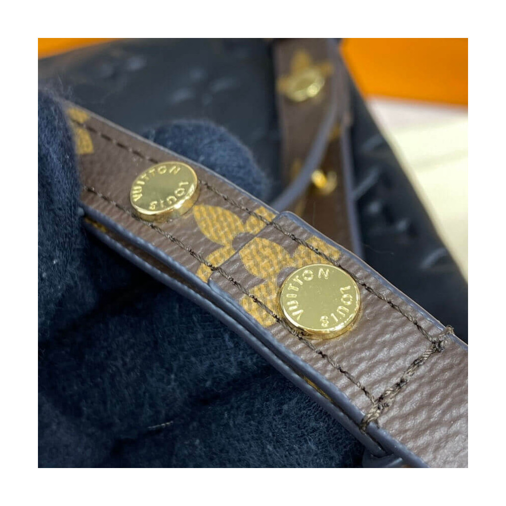 Louis Vuitton LV3 Pouch M45412 Louis Vuitton LV3 Pouch M45412