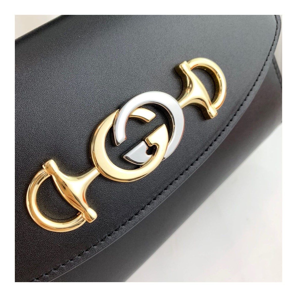 Gucci Zumi Smooth Leather Mini Bag 564718 Gucci Zumi Smooth Leather Mini Bag 564718
