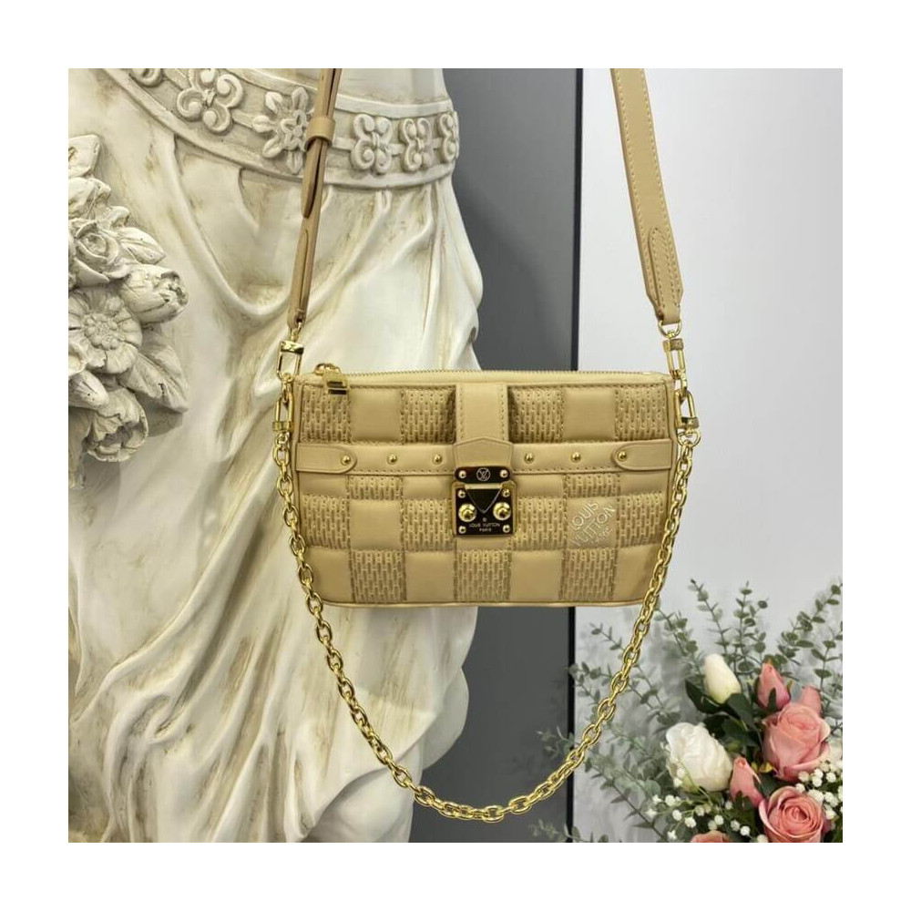 Louis Vuitton Pochette Troca M59046 M59048 M59049 Louis Vuitton Pochette Troca M59046 M59048 M59049