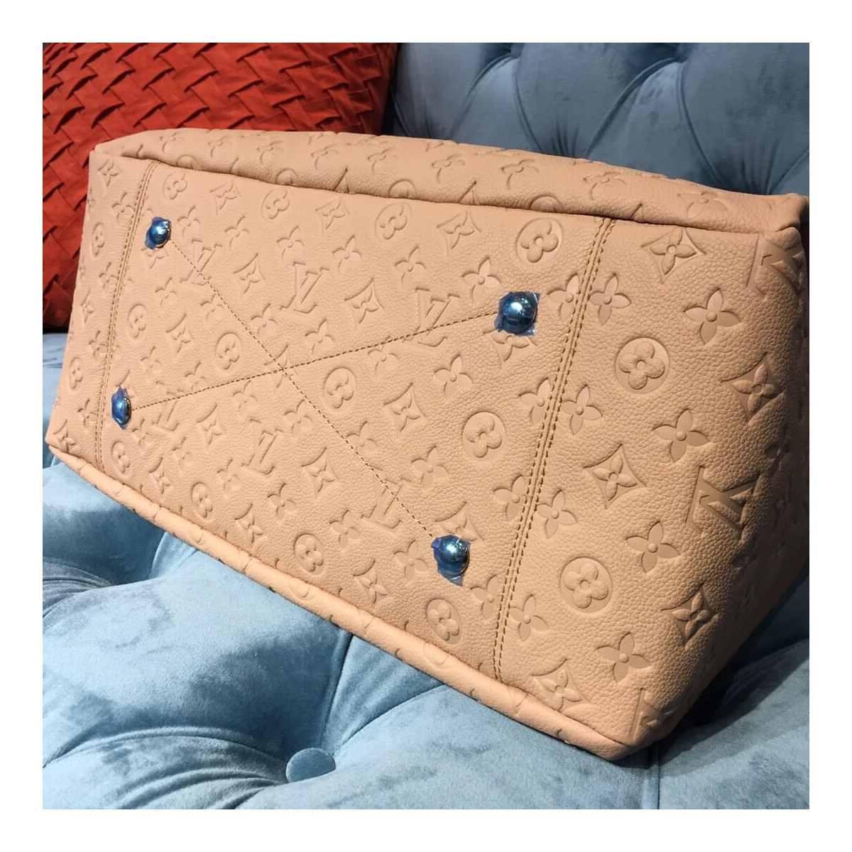 Louis Vuitton Artsy MM M41066 M43237 M43876 M44456 Louis Vuitton Artsy MM M41066 M43237 M43876 M44456