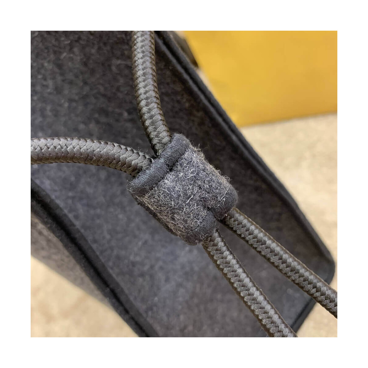 Fendi Logo Wool Shopper 8BH378 Fendi Logo Wool Shopper 8BH378