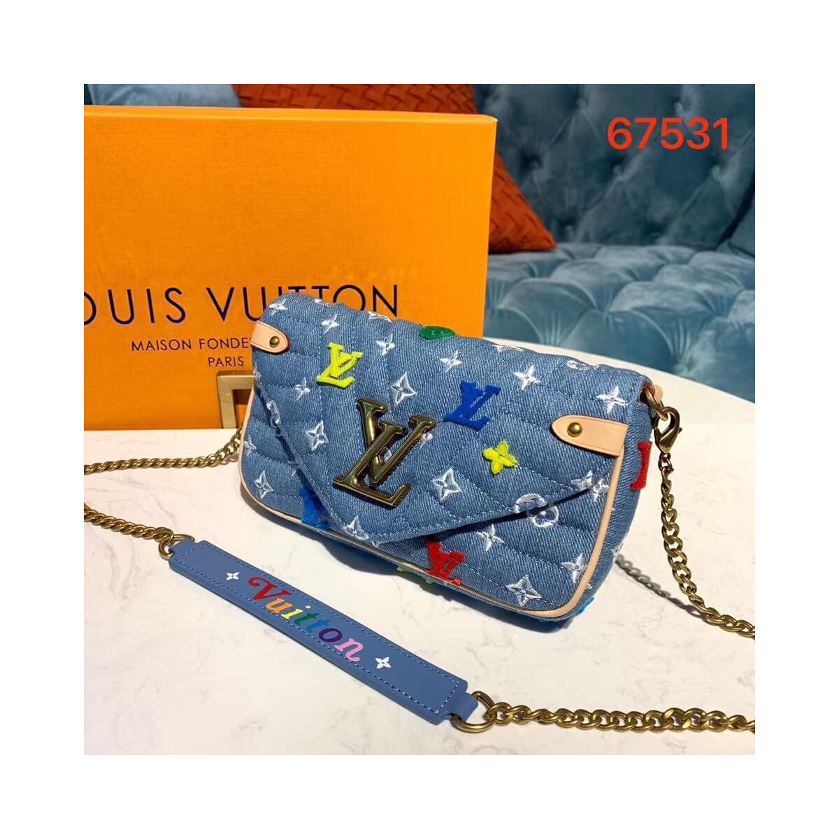 Louis Vuitton New Wave Chain Pochette M67531 Louis Vuitton New Wave Chain Pochette M67531