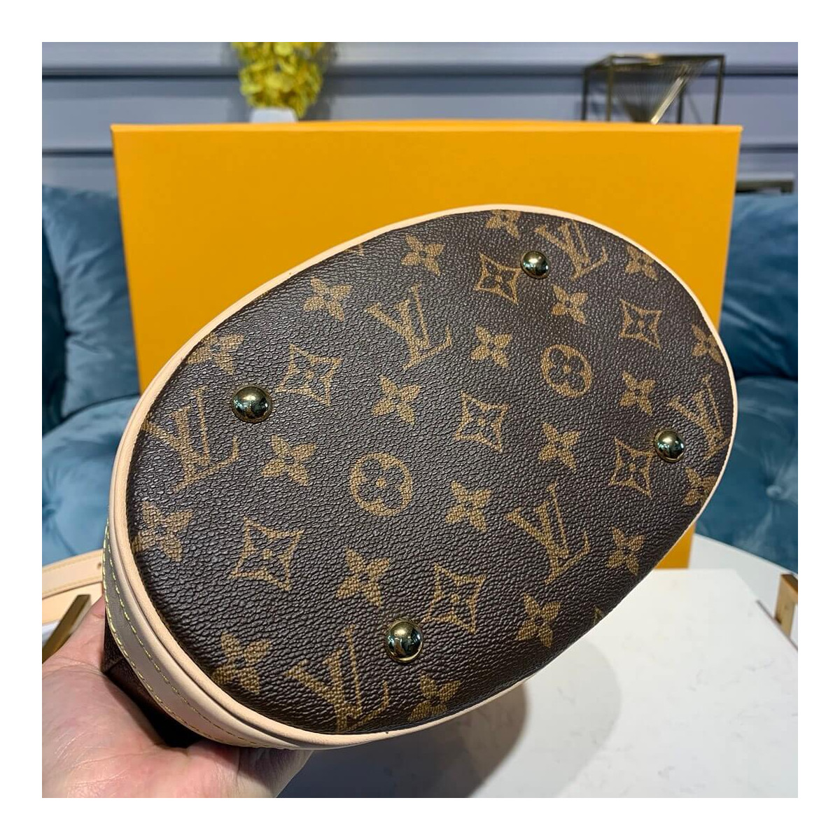 Louis Vuitton Monogram Petit Bucket M42238 Louis Vuitton Monogram Petit Bucket M42238