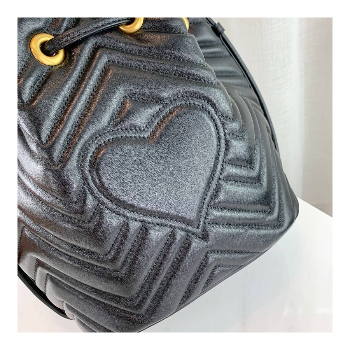 Gucci GG Marmont Quilted Leather Bucket Bag 476674 Gucci GG Marmont Quilted Leather Bucket Bag 476674