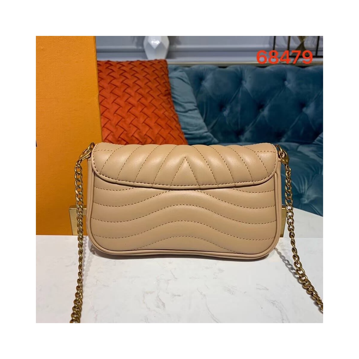 Louis Vuitton New Wave Chain Pochette M63956 M68479 Louis Vuitton New Wave Chain Pochette M63956 M68479