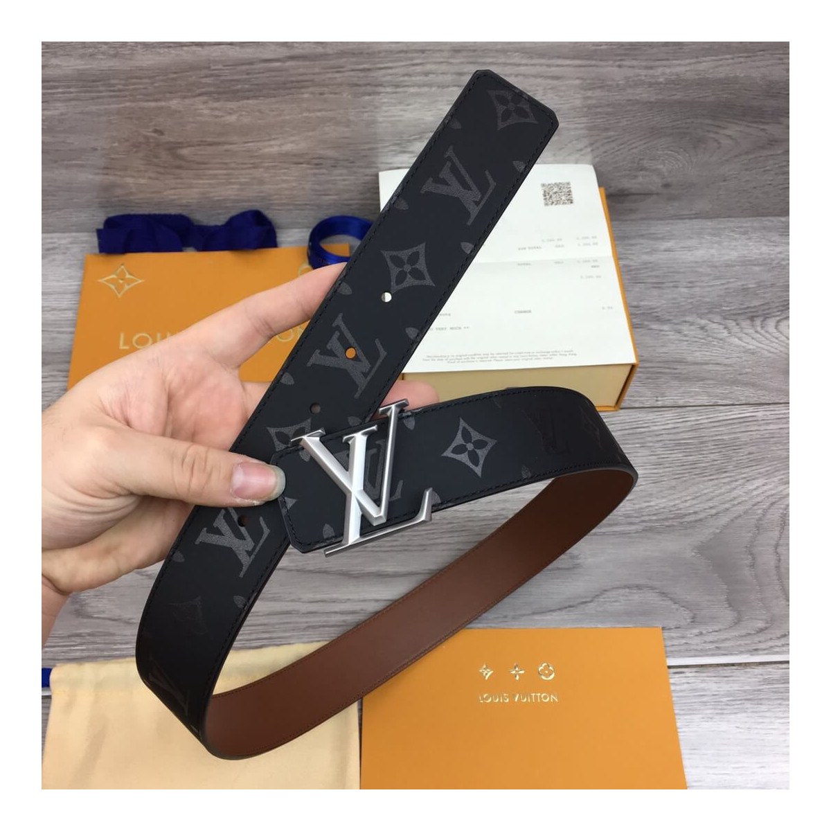 Louis Vuitton Pyramide 40mm Reversible Belt M9346 Louis Vuitton Pyramide 40mm Reversible Belt M9346