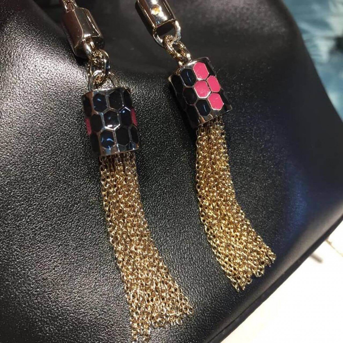 Bvlgari Serpenti Forever Bucket Bag 20cm 288760 Bvlgari Serpenti Forever Bucket Bag 20cm 288760